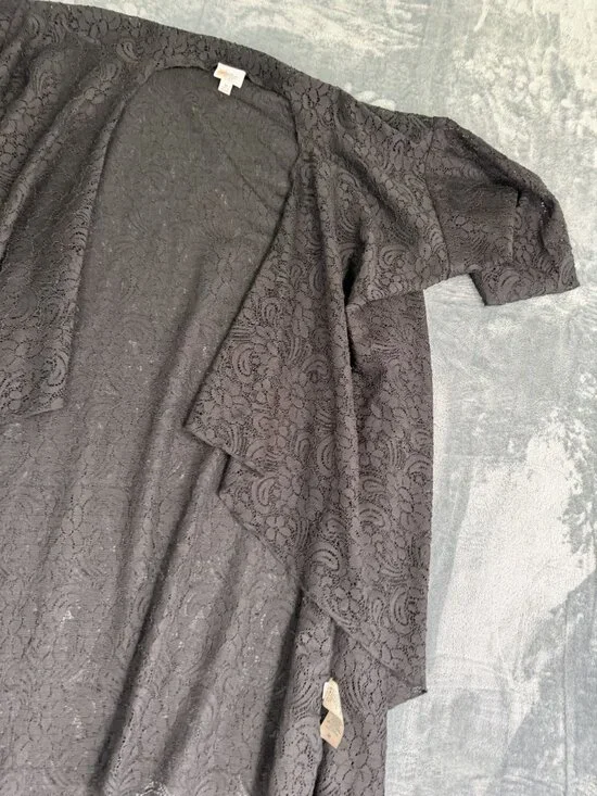 LuLaRoe Black Lace Open Front Cardigan Duster With Asymmetrical Hem M - Picture 6 of 7